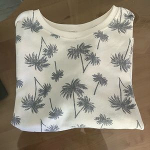 Zoe + Liv palm tree sweatshirt size Medium